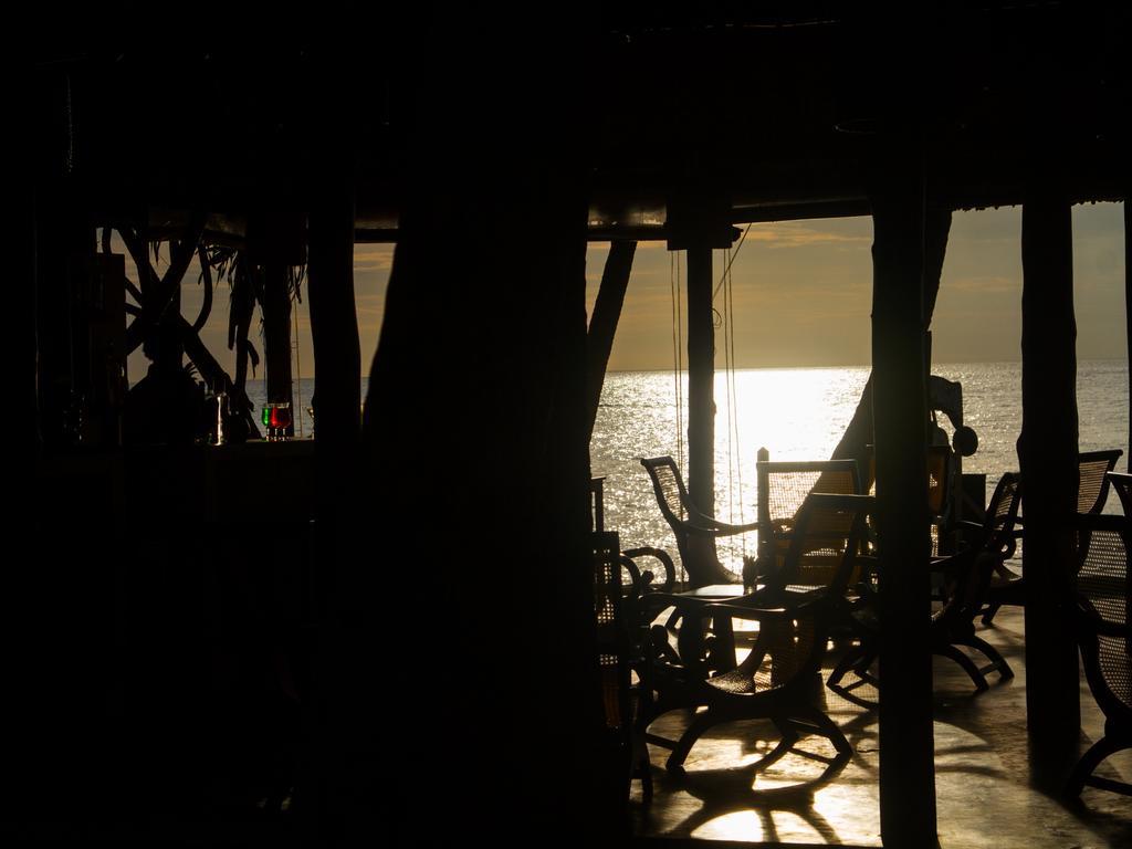 Thejan Beach Cabanas Bentota Kültér fotó