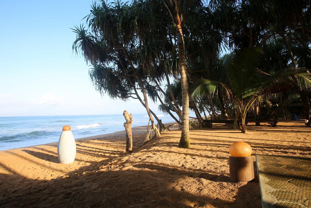 Thejan Beach Cabanas Bentota Kültér fotó